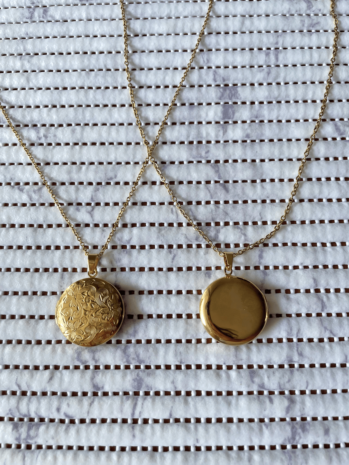 Collar Relicario Circular