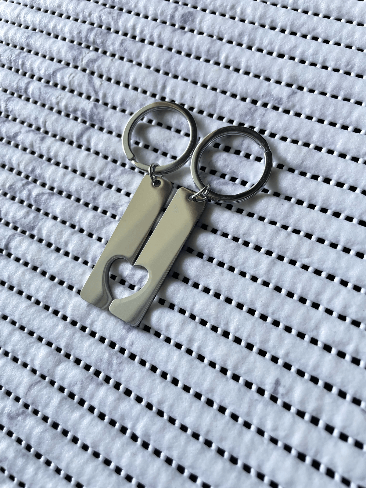 Llavero corazón dividido